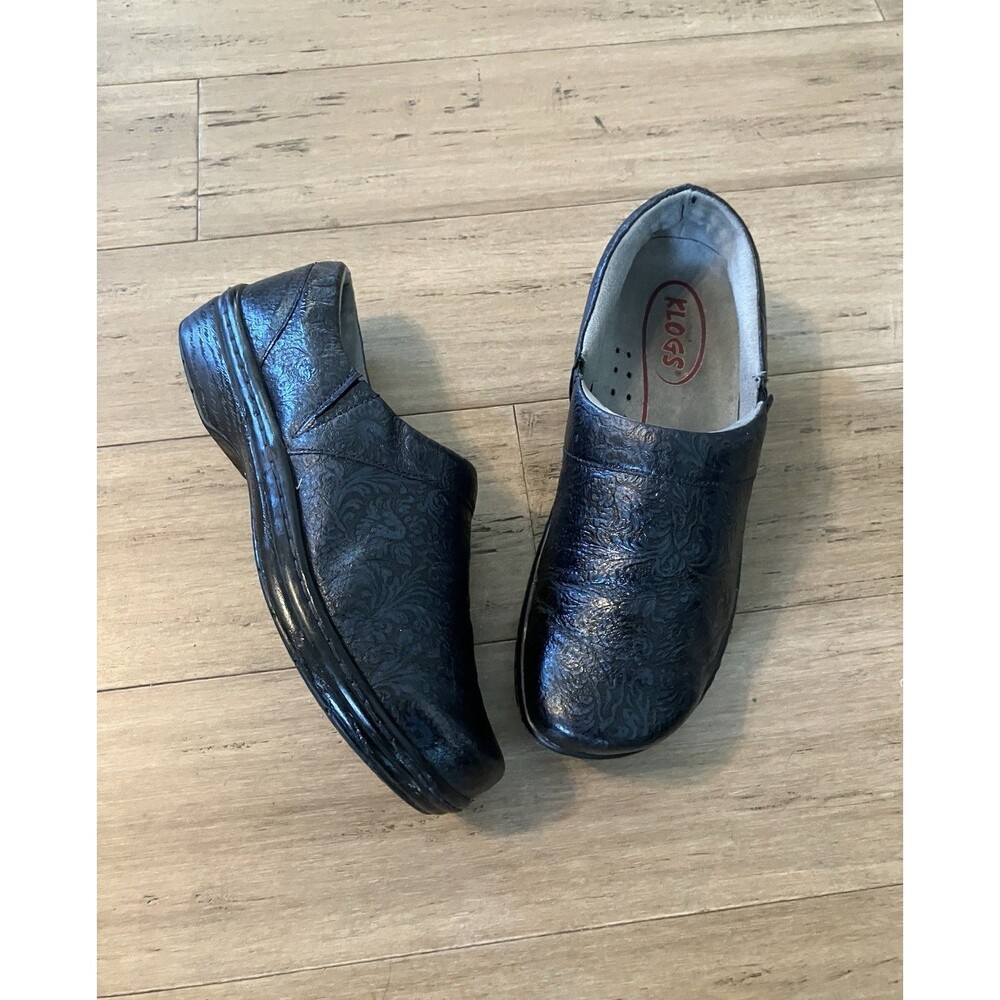 Klogs Black Patterned Leather Women’s Clogs. Size 10